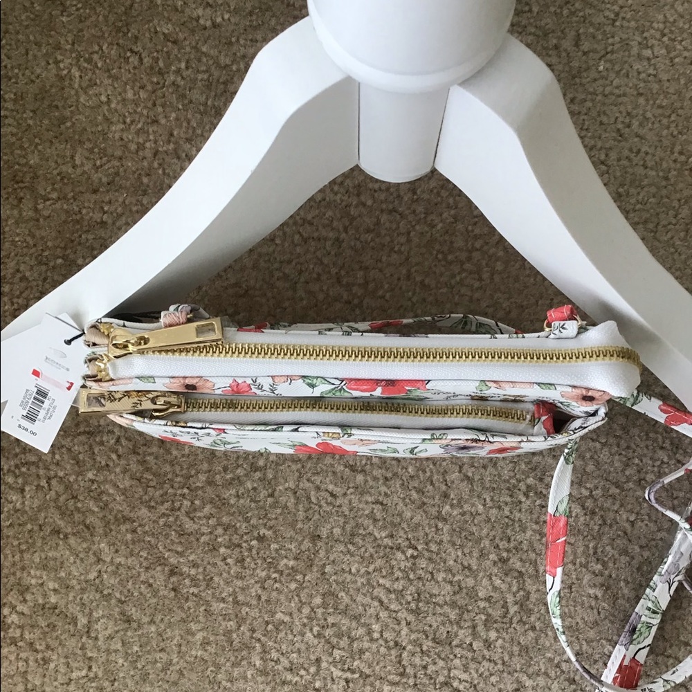 Apt. 9 Blocking Double Entry Crossbody Wallet - image 3